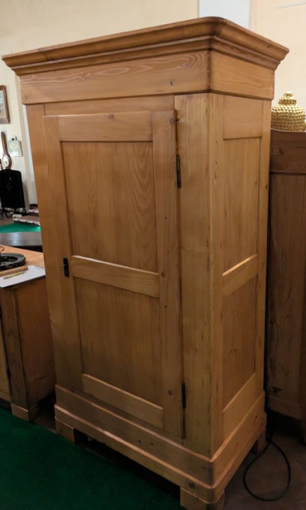 Biedermeier Kleiderschrank 1türer mit glatter Füllung