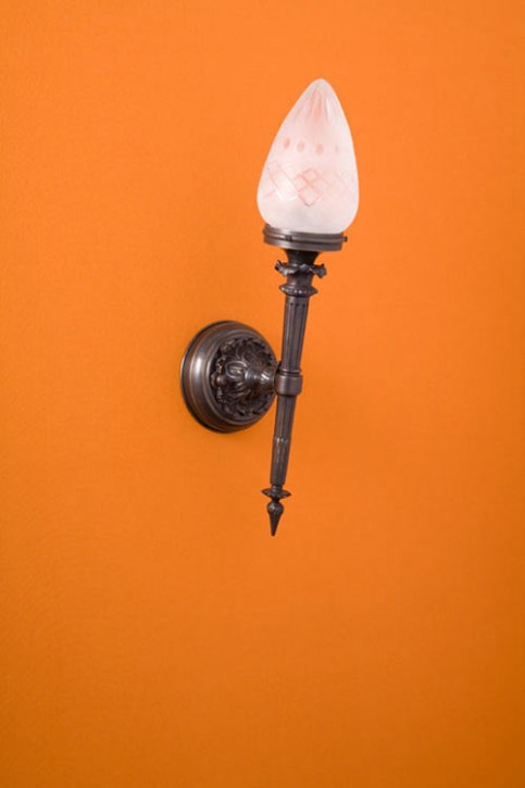 Wandlampe Fackel-Leuchte mit Sternschliffschirm
