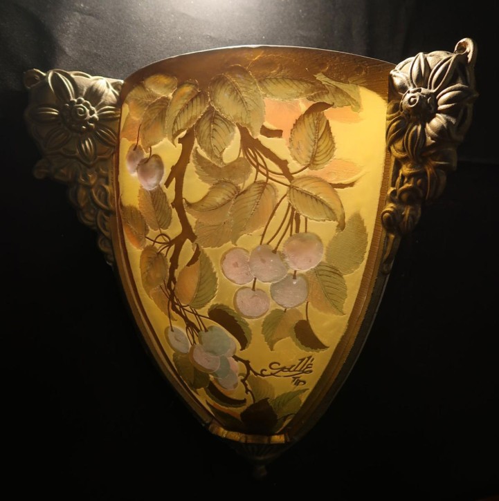 Wandlampe Rarität Tip Gallé Kirschmotiv