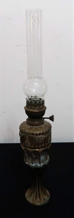 Petroleum-Leuchte Messing Grabenkunst