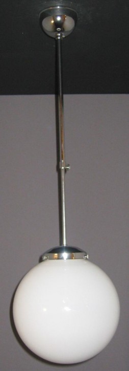 Deckenlampe Bauhaus Stange verstellbar verchromt, Kugel (25 cm)