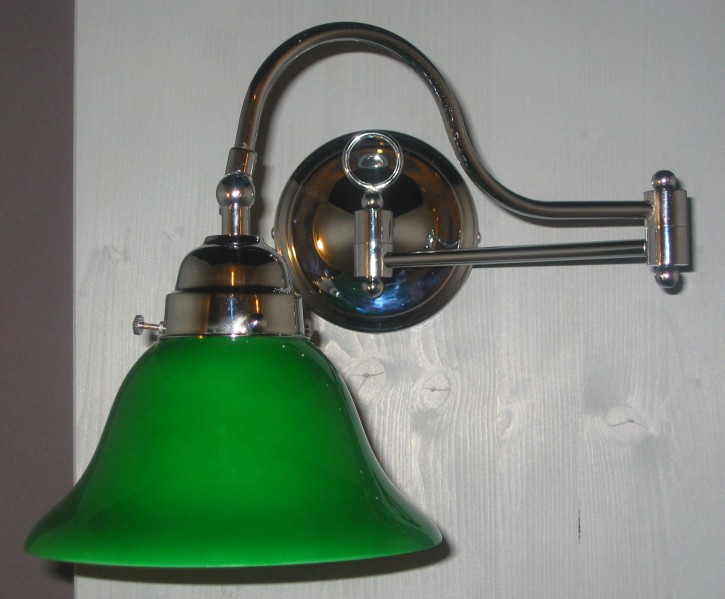 Wandlampe mit Doppelgelenk Helmschirm grün