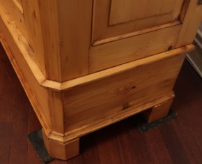 Weichholzschrank 1Türer Jahrhundertwende