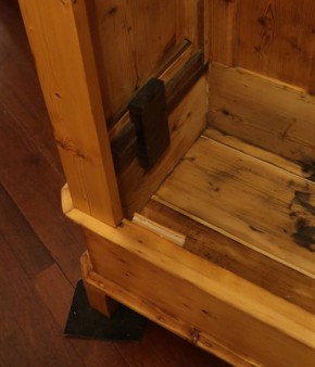 Weichholzschrank 1Türer Jahrhundertwende