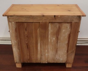 Gründerzeit 3Schüber Kommode