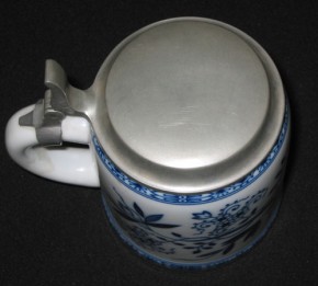 Hutschenreuther Zwiebelmuster Bierkrug mit Zinndeckel