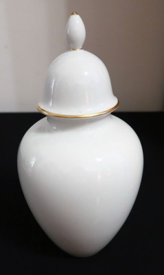 Deckelvase Hoechster Porzellan