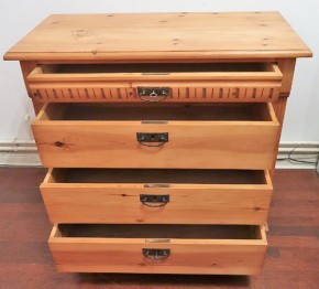 Weichholz Kommode Gründerzeit 4Schüber