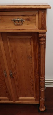 Gründerzeit Vertiko mit Säulen