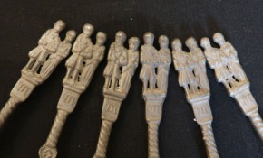 Hochzeitslöffel aus Zinn