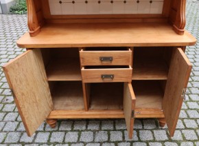 Küchenbuffet mit Schnitzereien 1920er Jahre