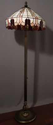 Tiffany Stehlampe geometrisches Muster