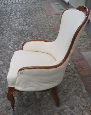 Kindersessel aus dem Biedermeier