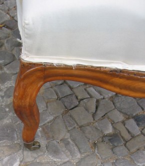 Kindersessel aus dem Biedermeier