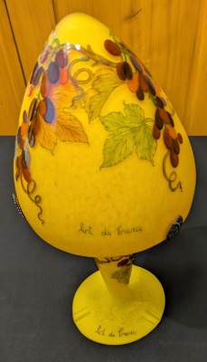 Glaspilzlampe mit Traubenmotiv Pate de Verre