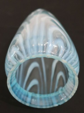 Glaszapfen groß blau gemuschelt