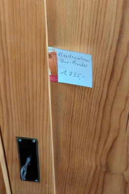 Kleiderschrank 3Türer mit grünen Scheiben