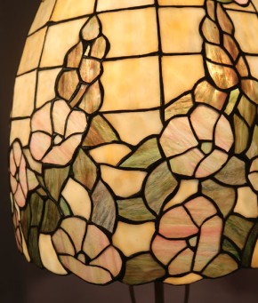 Tiffany Stehlampe Seerose