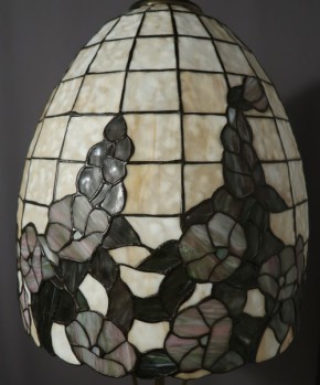 Tiffany Stehlampe Seerose
