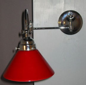 Wandlampe mit Doppelgelenk Schusterschirm rot